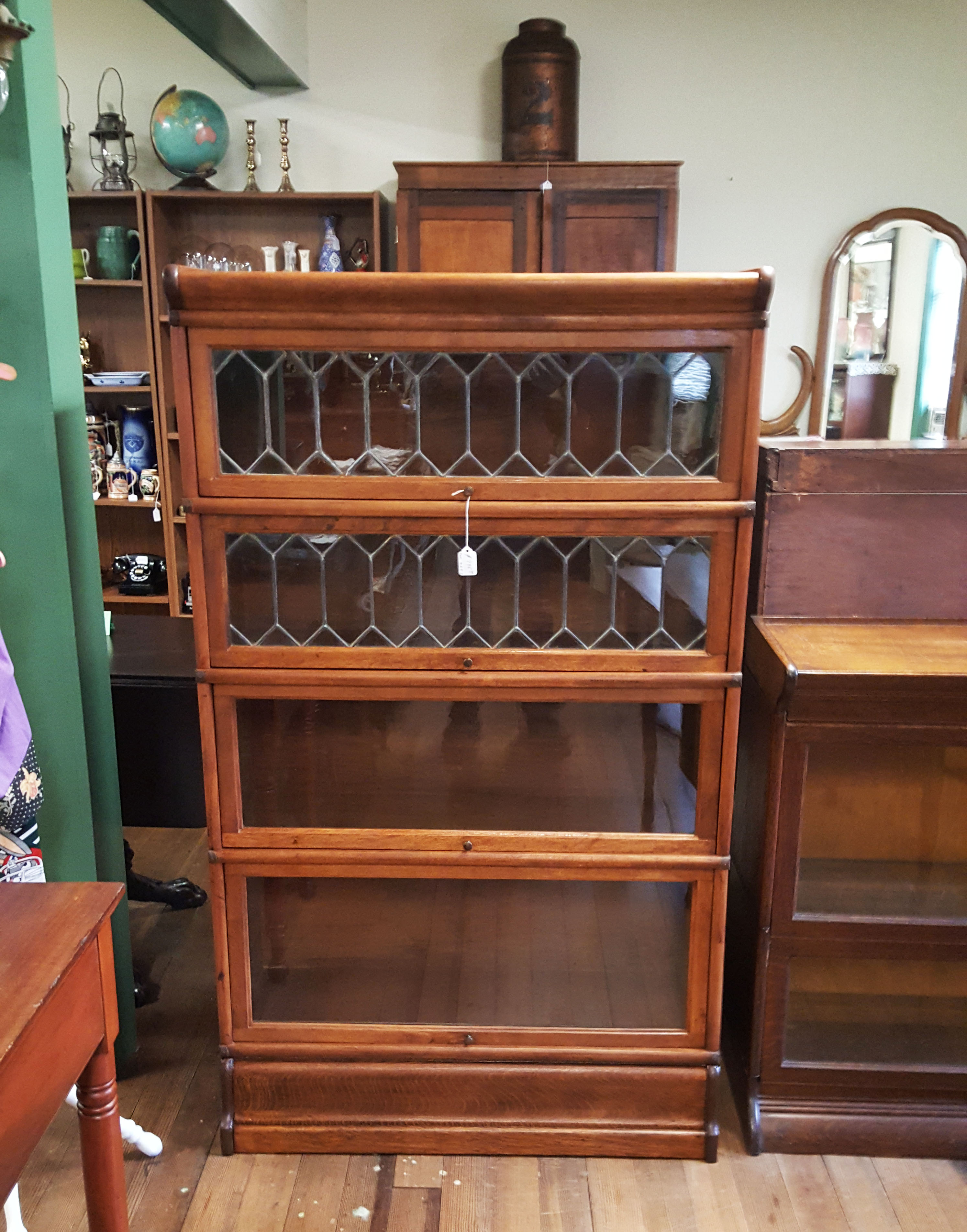 STACKING BOOKCASE LEADED GLASS