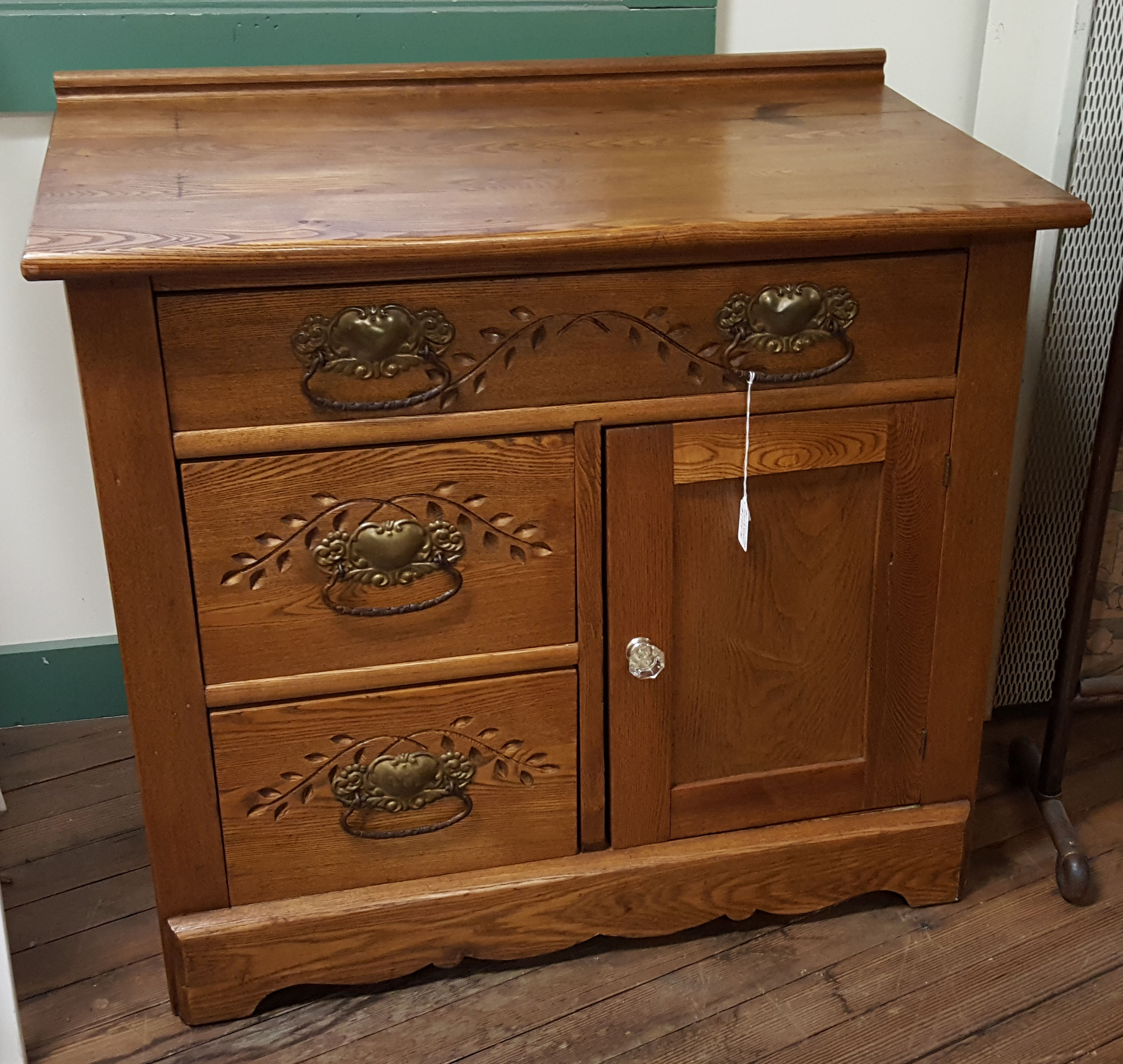 OAK WASHSTAND