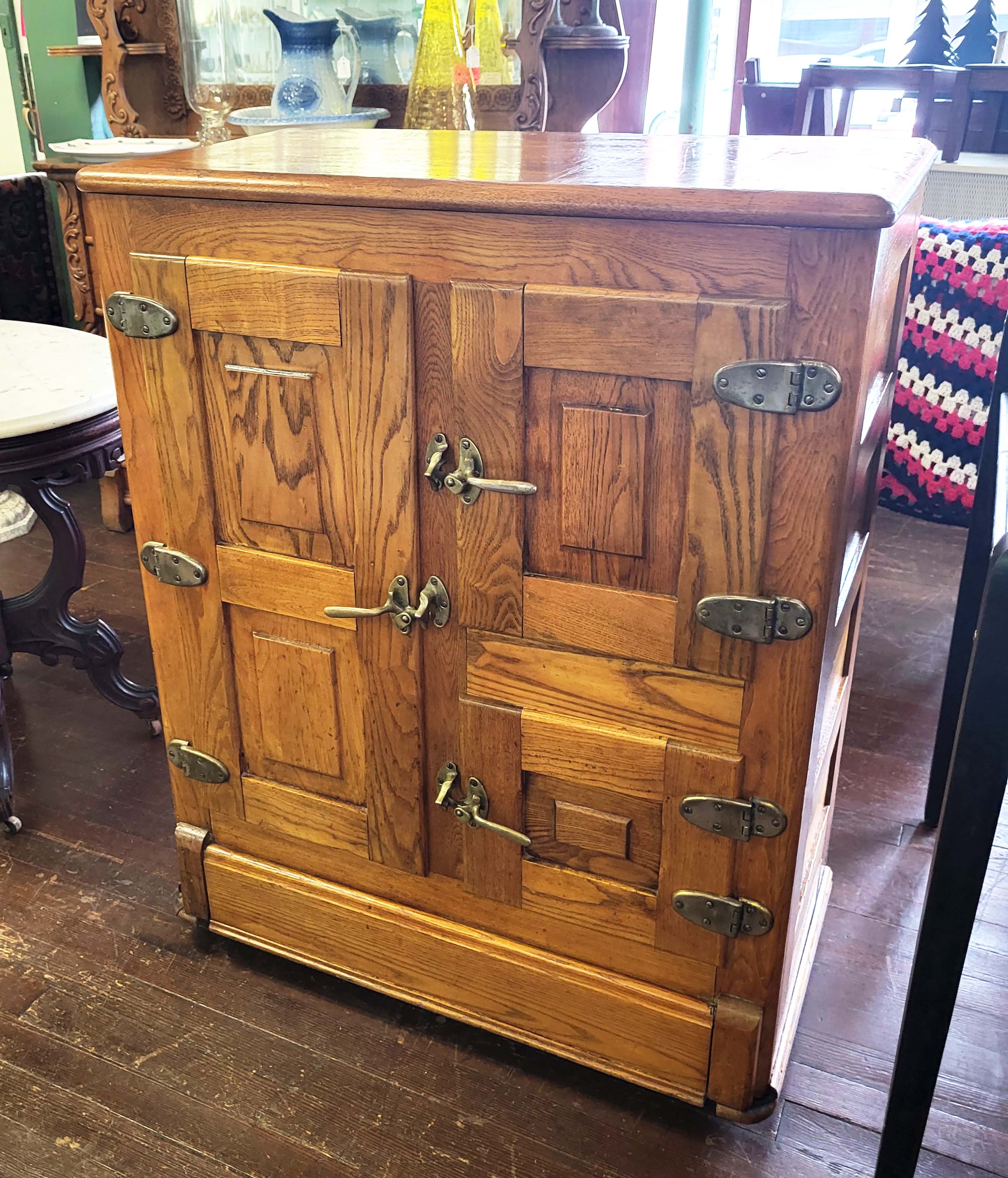 ANTIQUE OAK ICEBOX