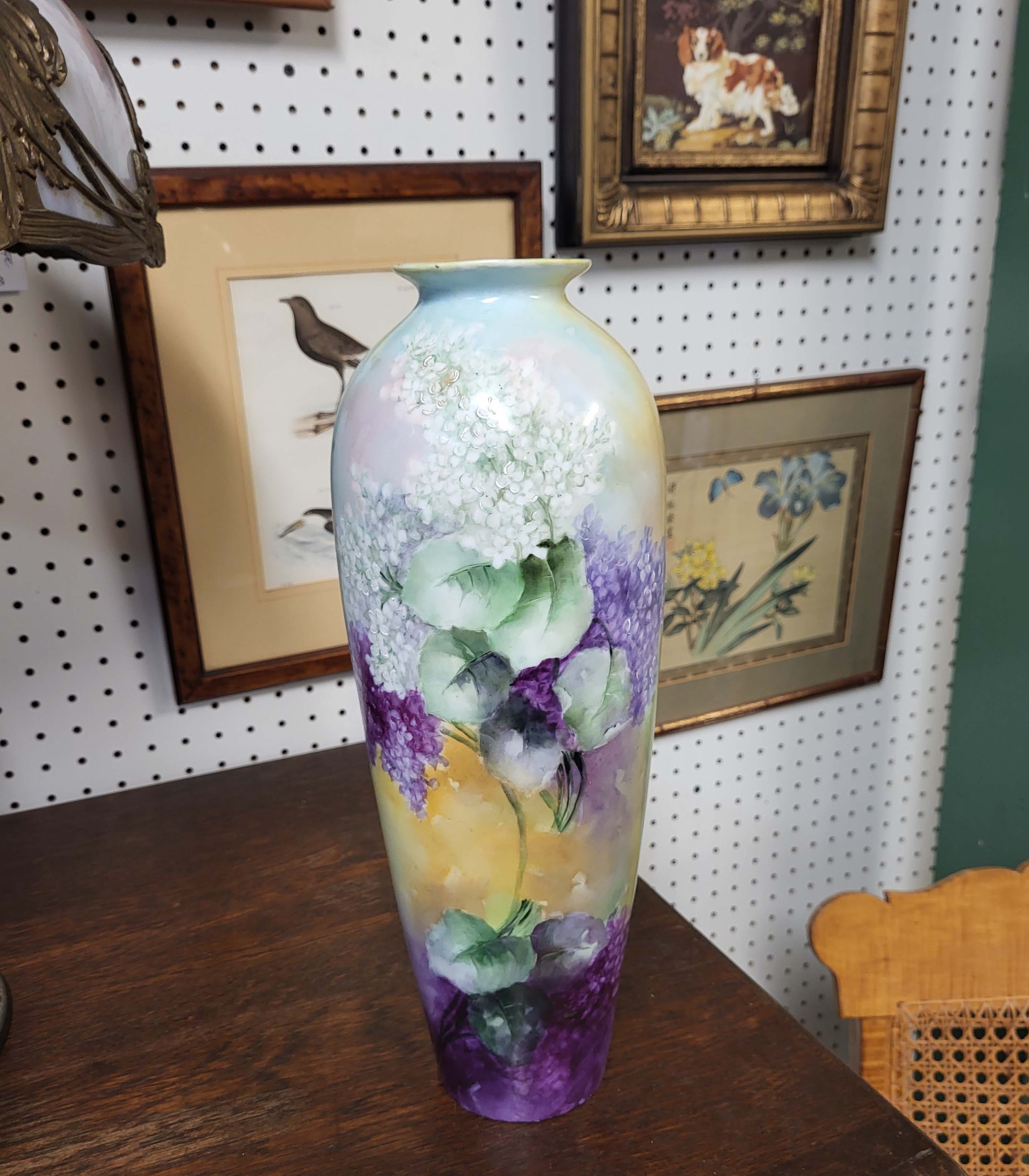 CONTINENTAL H/P VASE